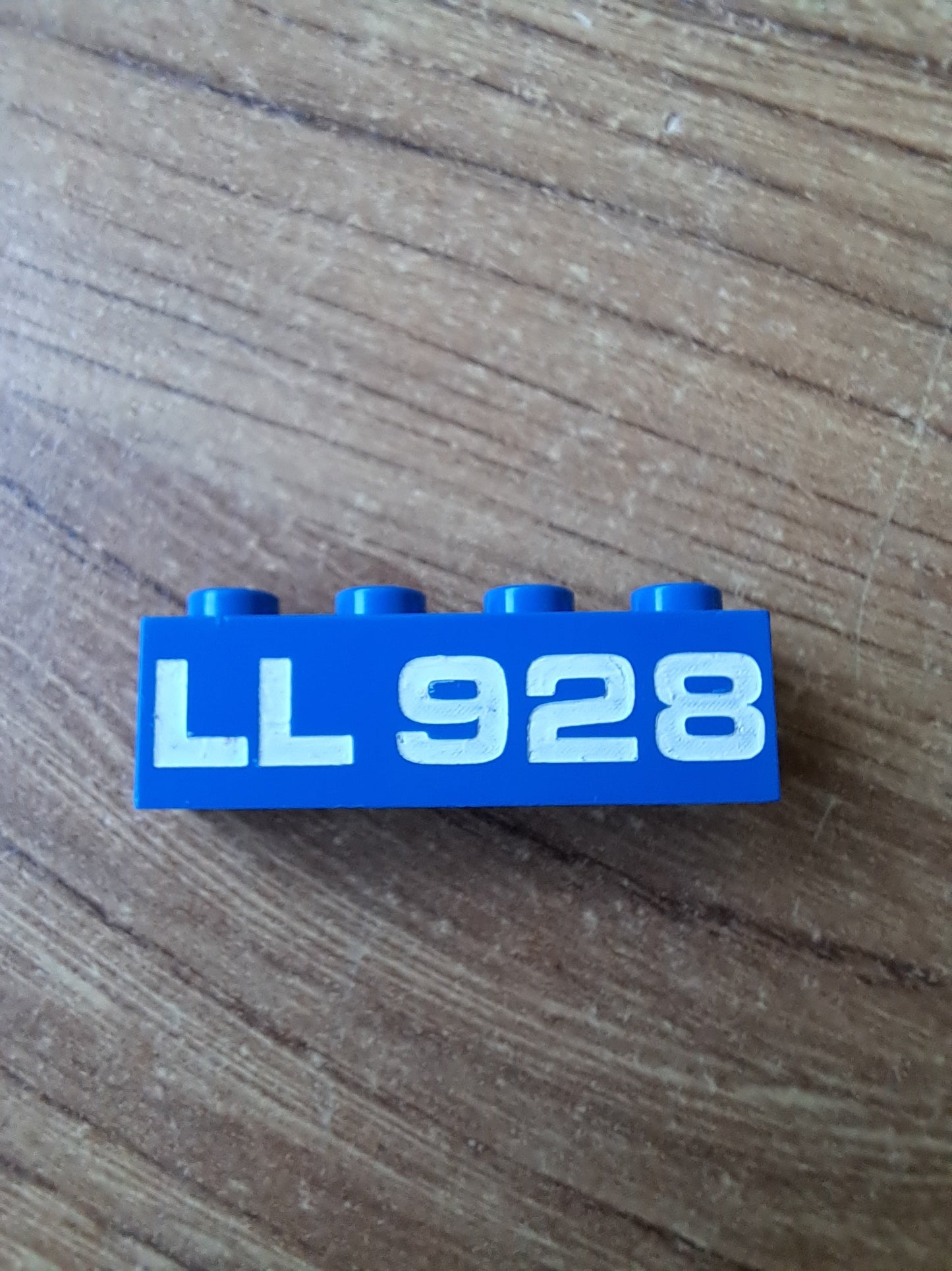 Brique 1x4 - LL928 La Fra'brick